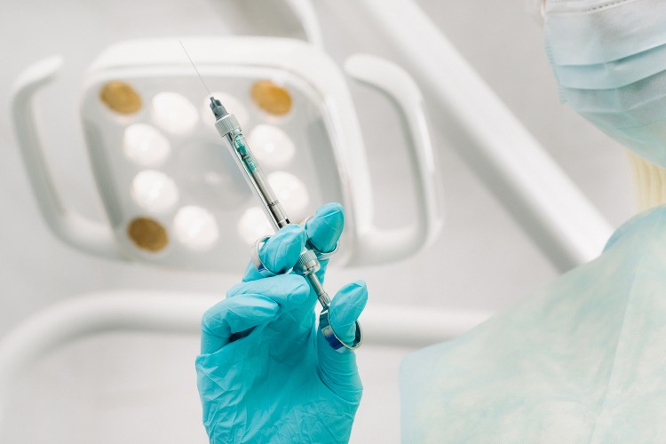 Трансформация госпитальных закупок 2026: как клинические рекомендации изменили рынок медизделий